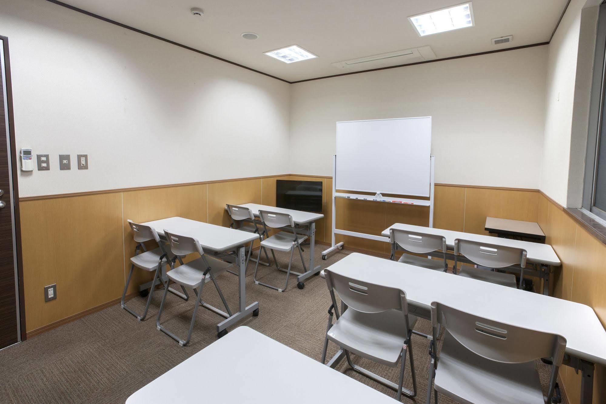 What are the best hotels near Fushimi Inari-taisha Shrine? Economy hotel Kyoto