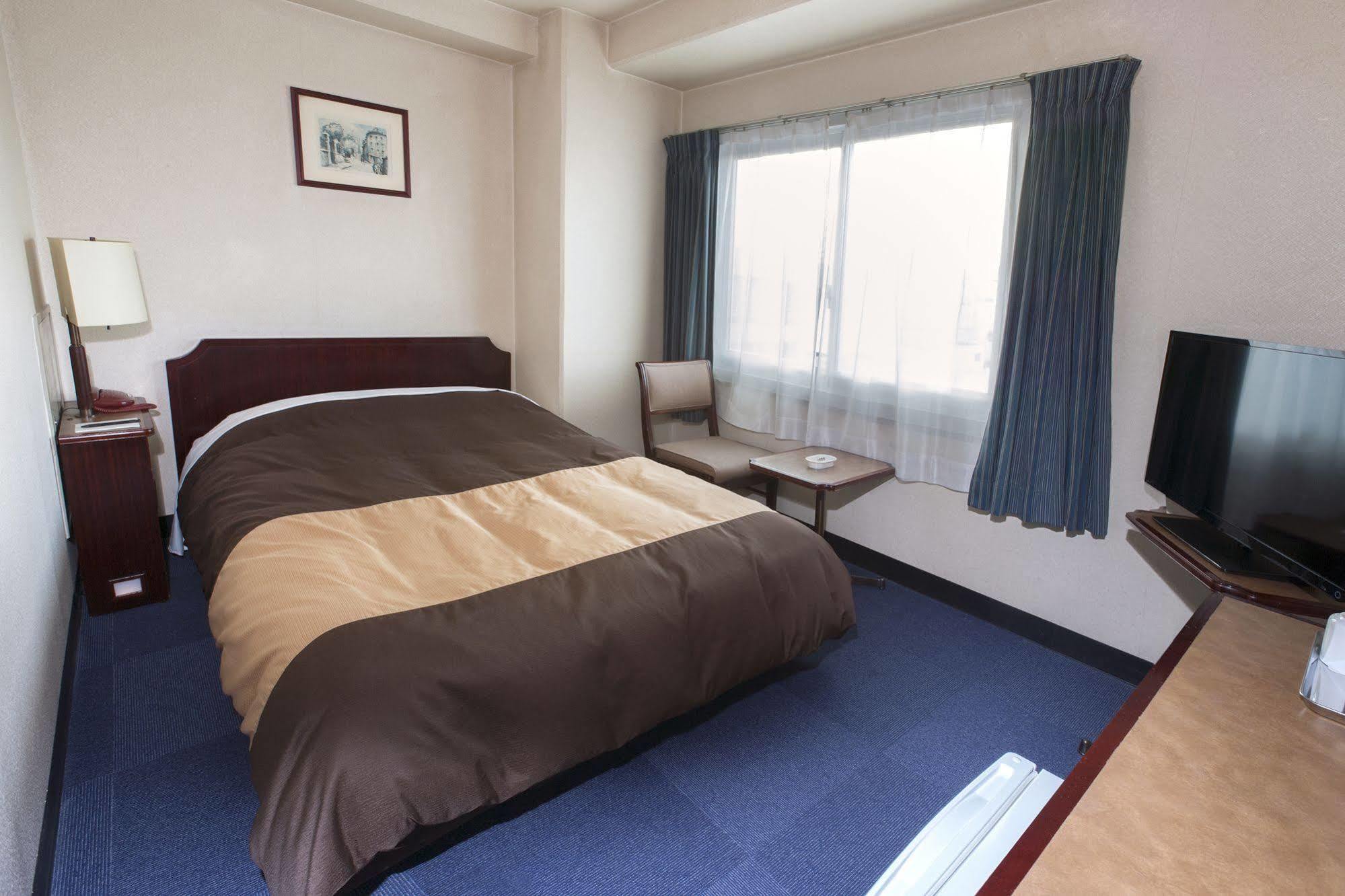 What are the best hotels near Fushimi Inari-taisha Shrine? 3* Kyoto